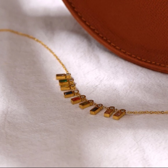 💙18K gold plated rainbow necklace - Picture 4 of 5